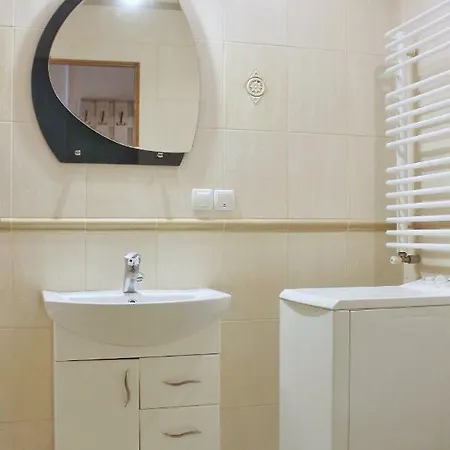 в центрі львова вулиця міцкевича 5, простора з гарним видом на місто Daire *